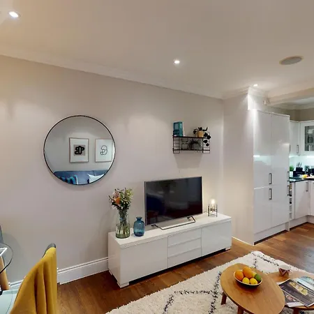 Madison Hill - White Hill House 3 - 1 Bedroom Flat London Exterior photo